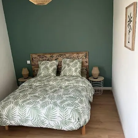 Holiday home Maison Charmante Pour 4/6 Pers *