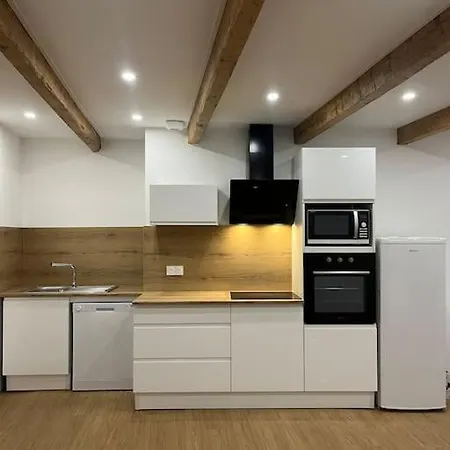 Holiday home Maison Charmante Pour 4/6 Pers *