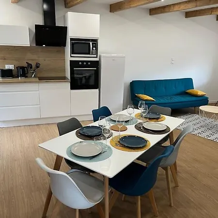 Holiday home Maison Charmante Pour 4/6 Pers *