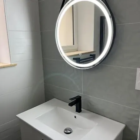 Holiday home Maison Charmante Pour 4/6 Pers *